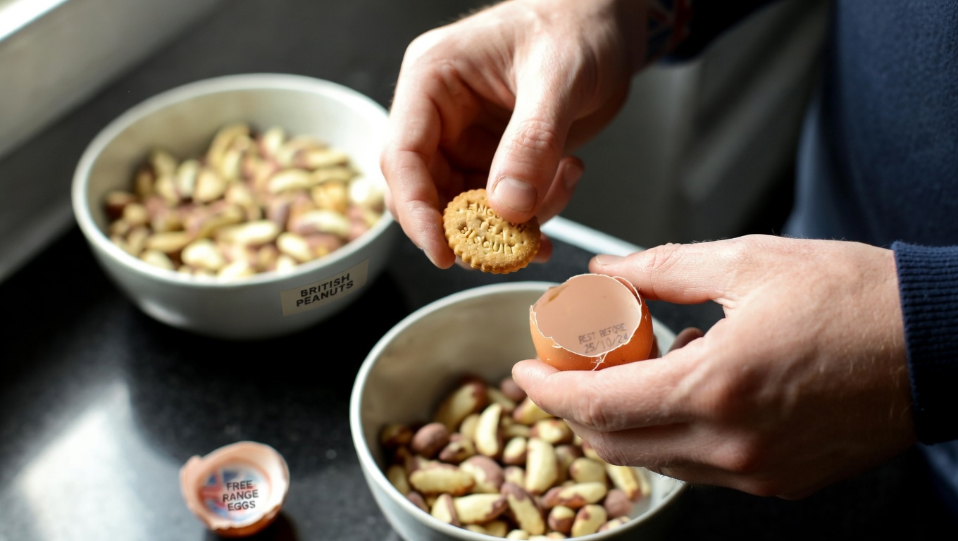 6 Simple Daily Habits That May Help Support Your Thyroid Health Naturally