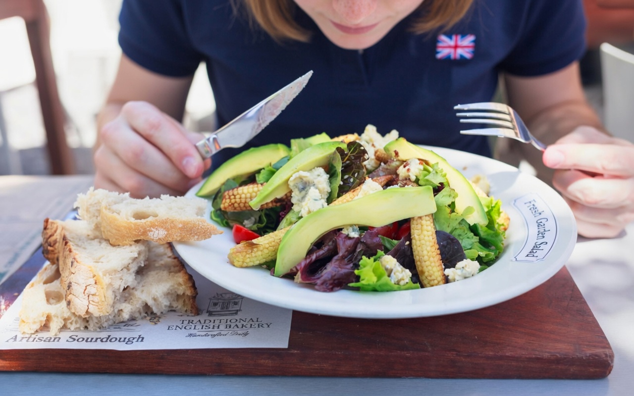 Men Over 40: Is This One Fruit a Simple Habit for Prostate Support?