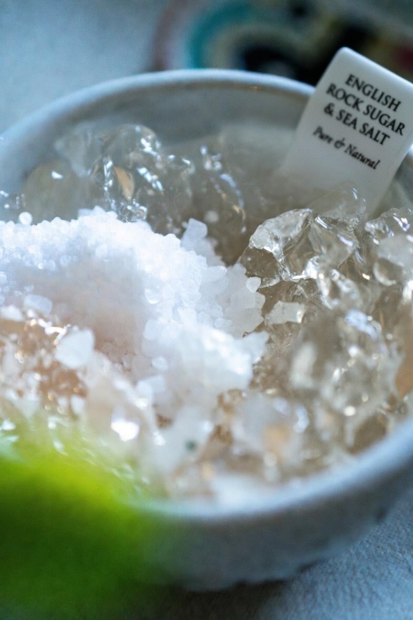 Have You Tried a Simple Bedtime Routine Mixing Two Common Household Items for Skin Hydration?