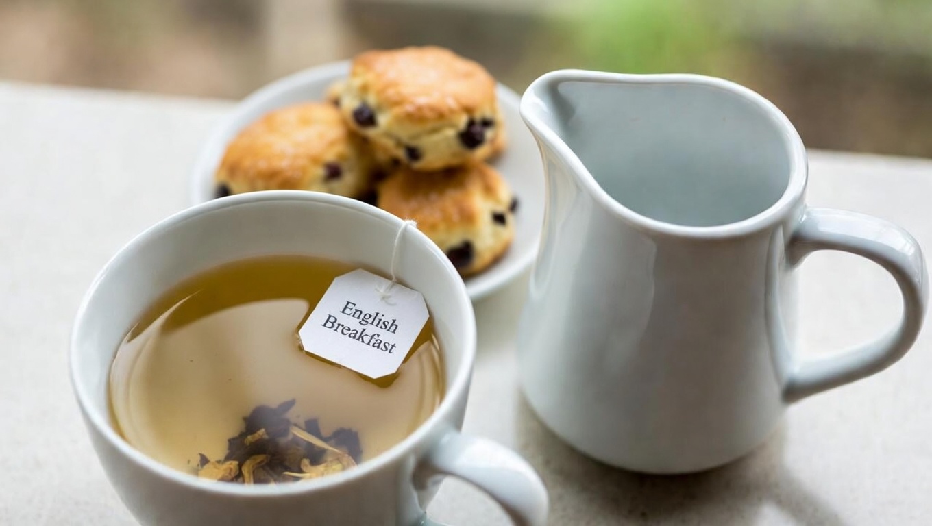 Is Mulberry Leaf Tea a Helpful Addition to Your Daily Routine for Metabolic Health?